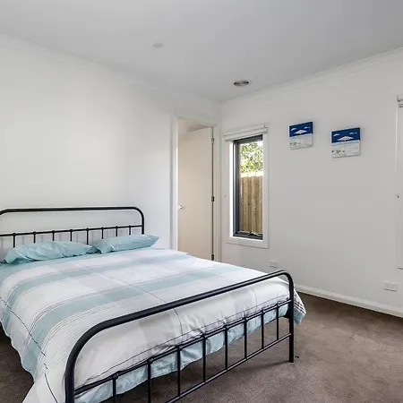 Luxury Capel Sound Villa Rye Exterior photo